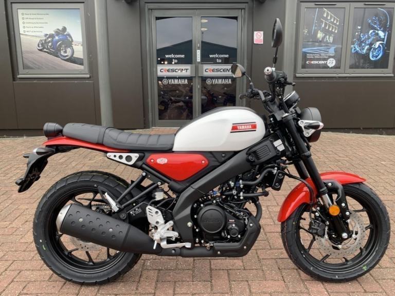 YAMAHA XSR 125 2026 - LEGEND WHITE - IN STOCK NOW @ CRESCENT YAMAHA
