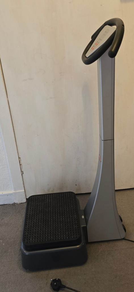 Power Max Vibrations  Fitness  - Like New 