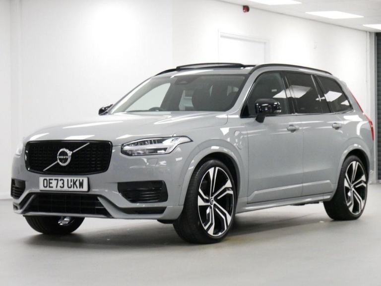 73 VOLVO XC90 2.0 T8 18.8KWH 450 BHP ULTIMATE DARK 4WD AUTOMATIC HYBRID