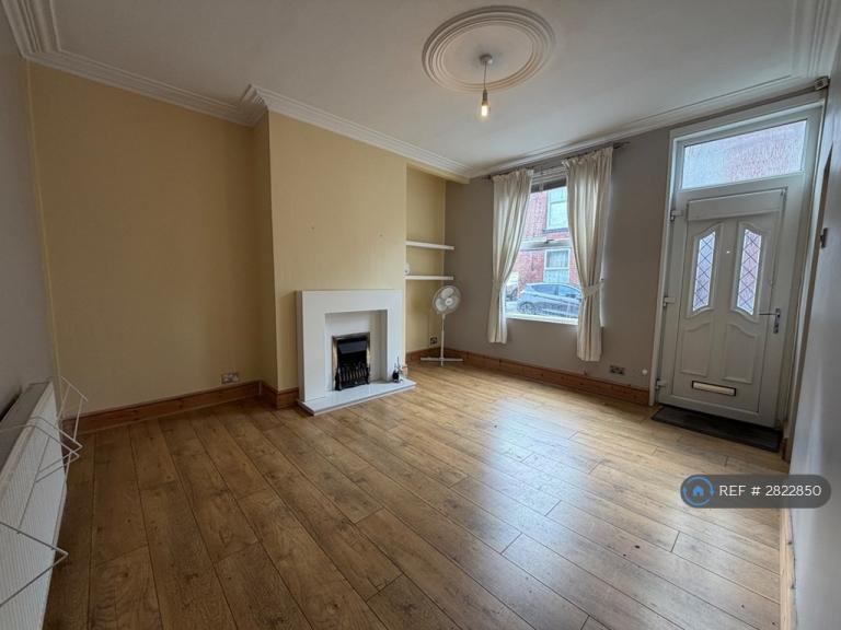 2 bedroom house in Bangor St, Leeds, LS12 (2 bed) (#2822850)