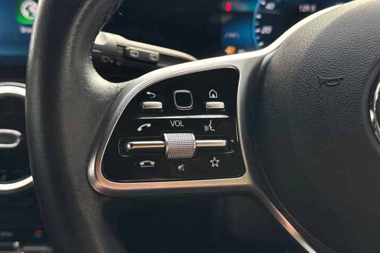 2021 Mercedes-Benz GLA GLA 200d Sport Executive 5dr Auto HATCHBACK DIESEL Automatic