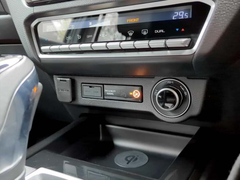 2024 Isuzu D-Max 1.9 TD V-Cross Auto 4WD Euro 6 (s/s) 4dr PICK UP Diesel Automatic