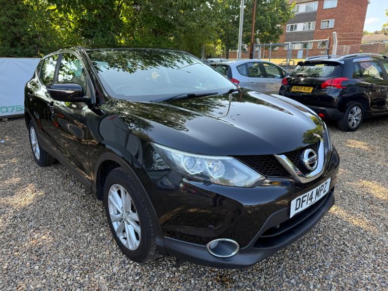 2014 Nissan Qashqai 1.5 dCi Acenta [Smart Vision Pack] 5dr HATCHBACK Diesel Manual