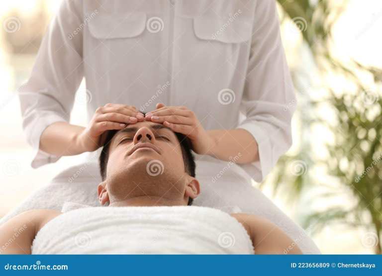 UK Beauty Massage & Therapy, Croydon