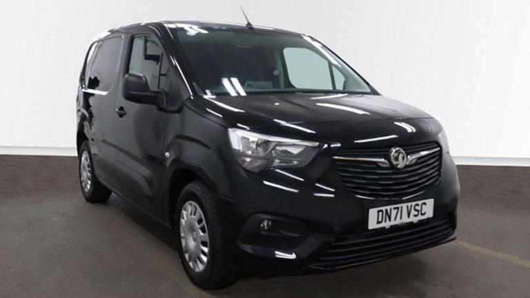 2021 Vauxhall Combo Electric 2300 50kWh Sportive Panel Van 6dr Electric Auto L2 H1 (136 ps) Panel...