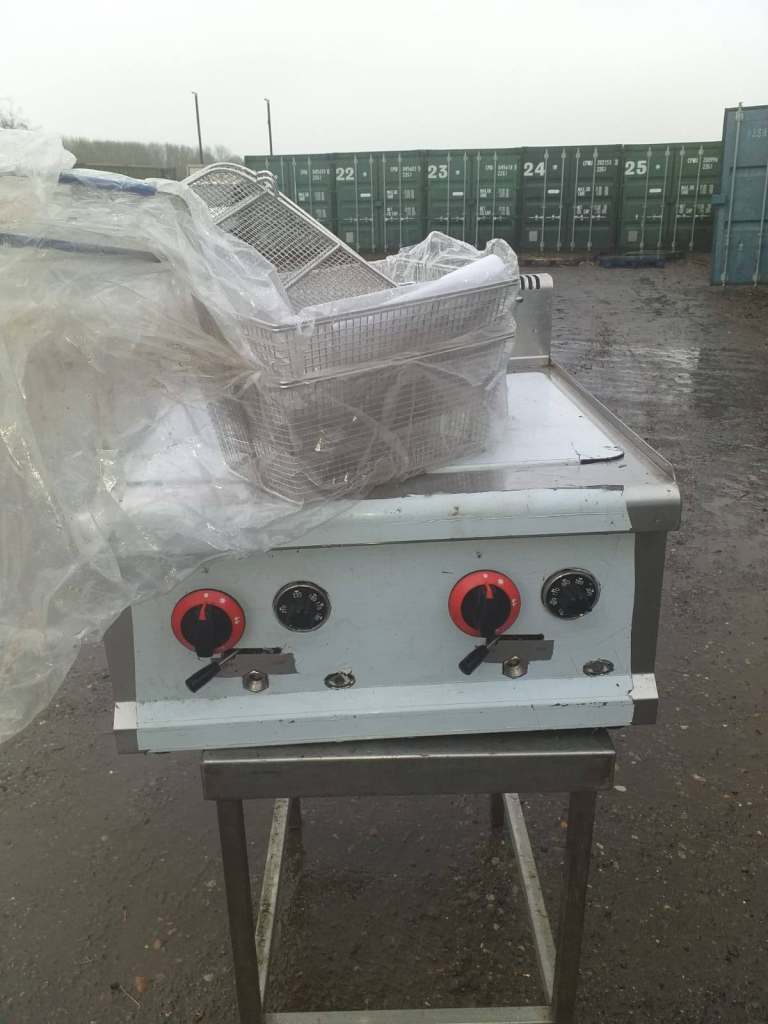 Catering equipment Gas Electric Fryers Grills Warmers Fridges Sinks restaurant trailer items 