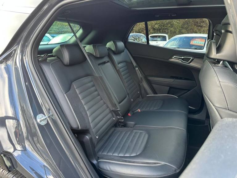 2023 Kia Sportage 1.6T GDi HEV GT-Line S 5dr Auto ESTATE PETROL/ELECTRIC Automatic