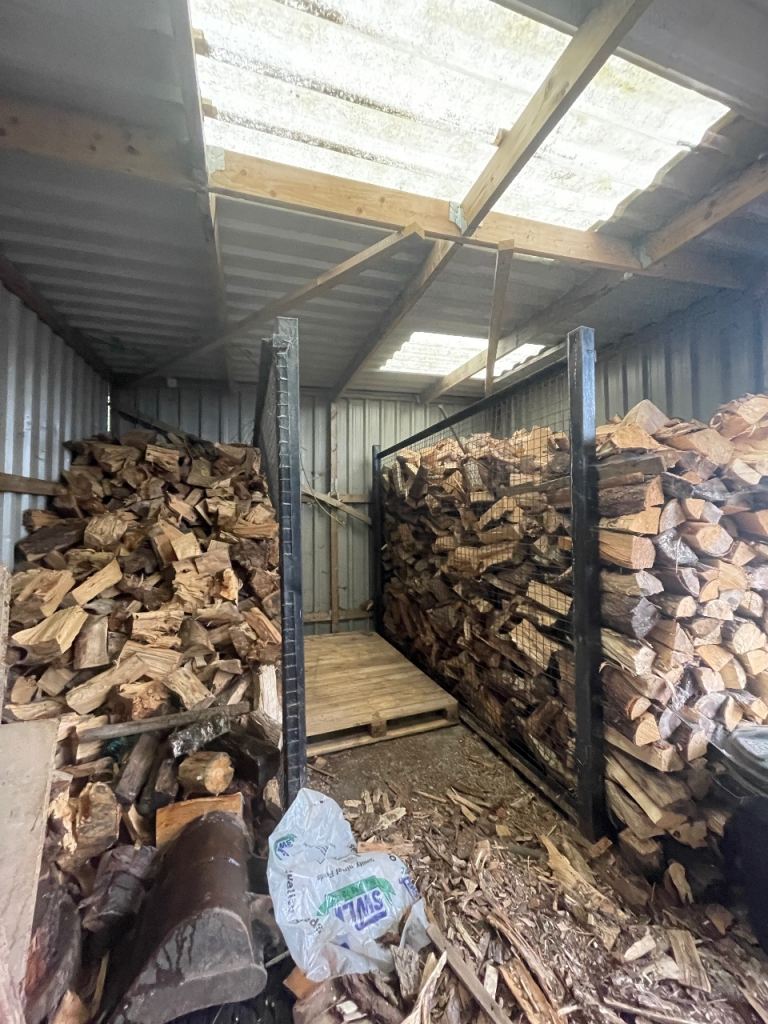 Seasoned Fire Wood - DELIVERED
