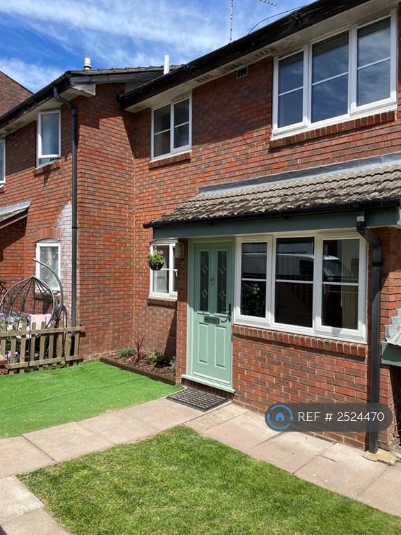 1 bedroom house in Nicholson Mews, Egham, TW20 (1 bed) (#2524470)