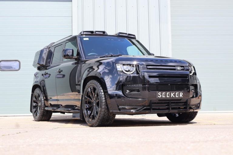 2025 Land Rover Defender 110 2025 D350 HARD TOP X-DYNAMIC HSE huge factory spec 