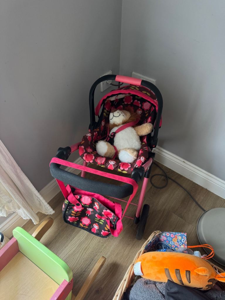 Cosatto Dolls Pram and Car Seat Set – Pink, Good Condition