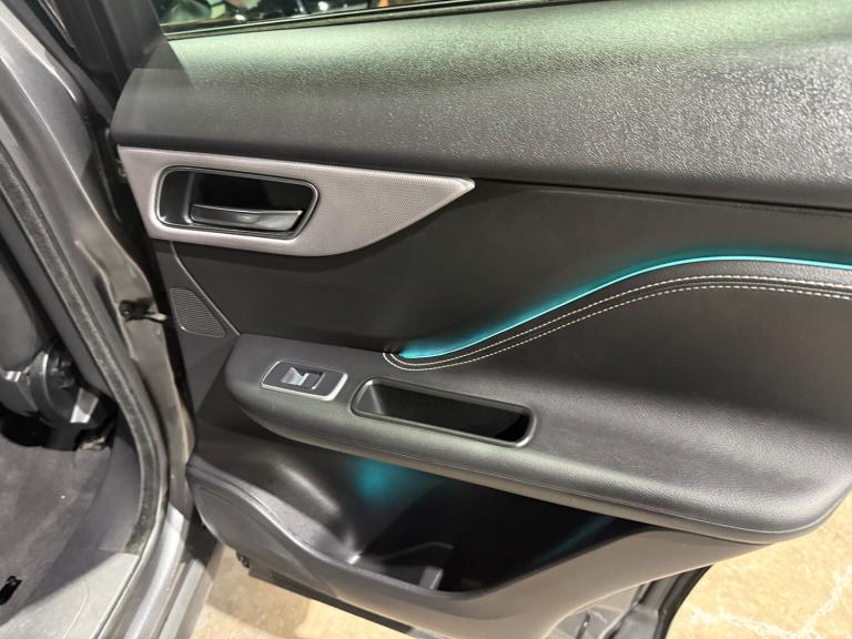 2017 Jaguar F-Pace 2.0 D180 R-Sport SUV 5dr Diesel Auto AWD Euro 6 (s/s) (180