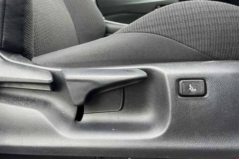 2019 Toyota C-HR 1.8 Hybrid Dynamic 5dr CVT HATCHBACK PETROL/ELECTRIC Automatic