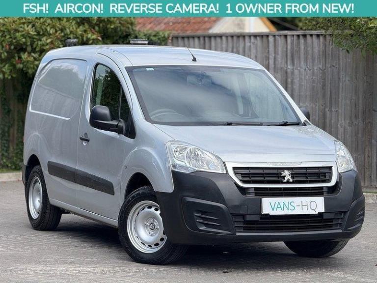 2019 Peugeot Partner BlueHDi 854 SE Panel Van Diesel Manual