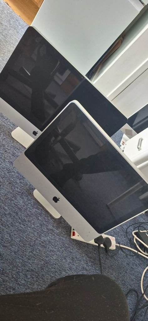 2 x Imac intel i5 plus 1 free imac spare or repairs