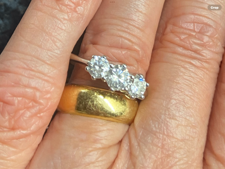 18ct White Gold 1carat Diamond Trilogy ring. Size M/N  coll/del only 