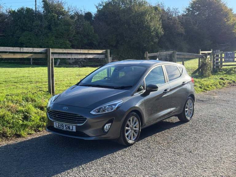 Ford Fiesta 1.0 EcoBoost Titanium 5dr Auto Petrol