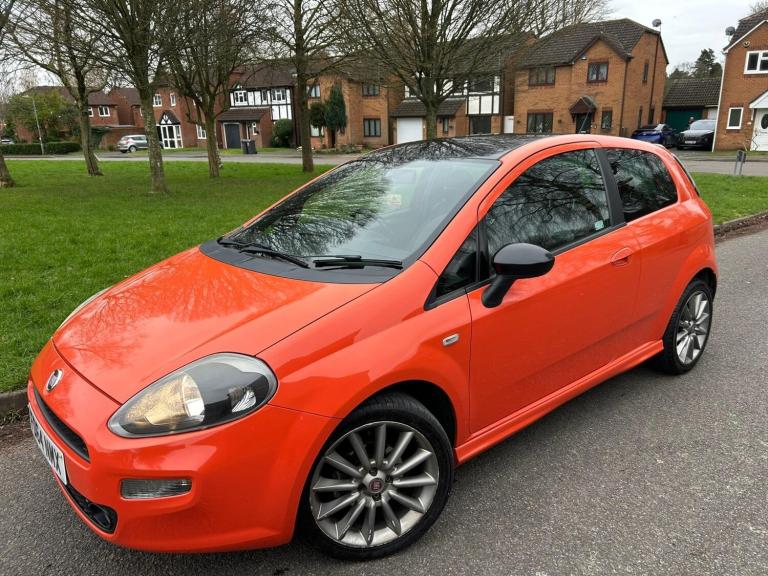 2014 Fiat Punto 1.4 Sporting 3dr HATCHBACK Petrol Manual