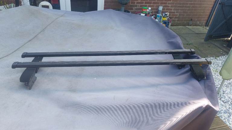 RoofBars and Fitting Kit