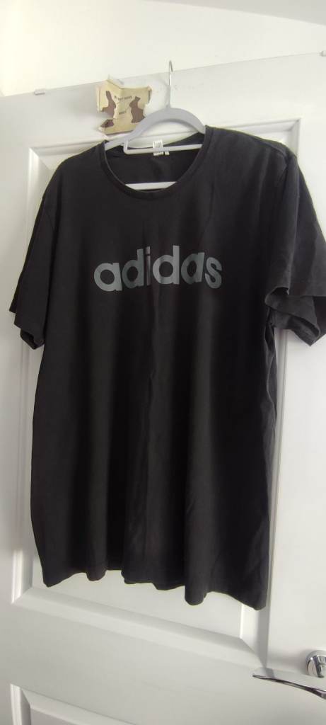 Adidas Black T-Shirt – very Good Condition