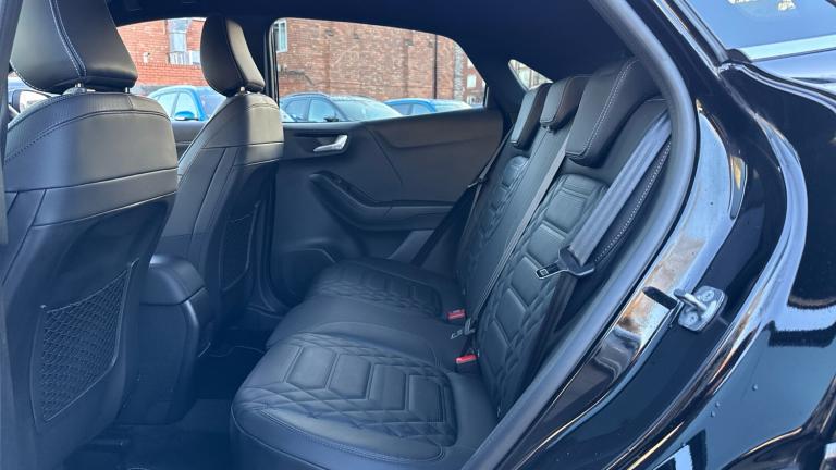 2023 Ford Puma 1.0 EcoBoost Hybrid mHEV ST-Line Vignale 5dr Petrol Hatchback Hatchback Petrol Manual