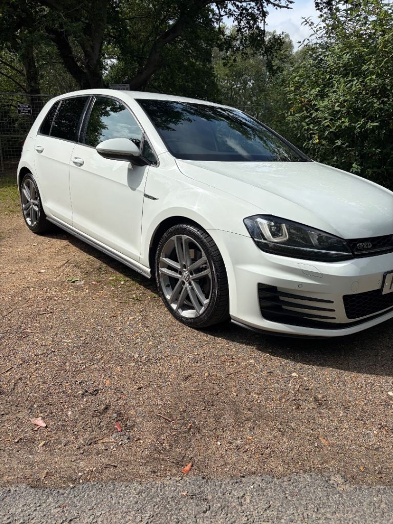 Volkswagen, GOLF,GTD  Hatchback, 2017, Manual, 1968 (cc), 5 doors