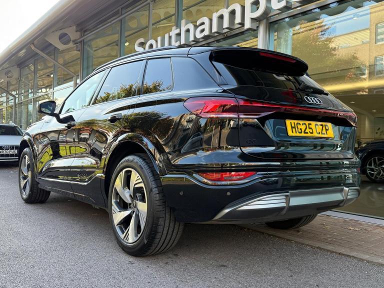 2025 Audi Q6 e-tron 83kWh S line SUV 5dr Electric Auto (252 ps) ESTATE Electric Automatic