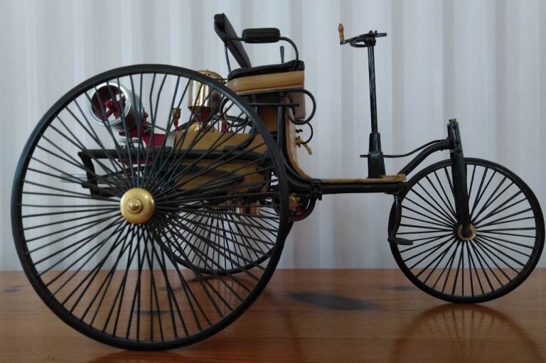 1886 Benz Patent Motorwagen Model – Good Condition