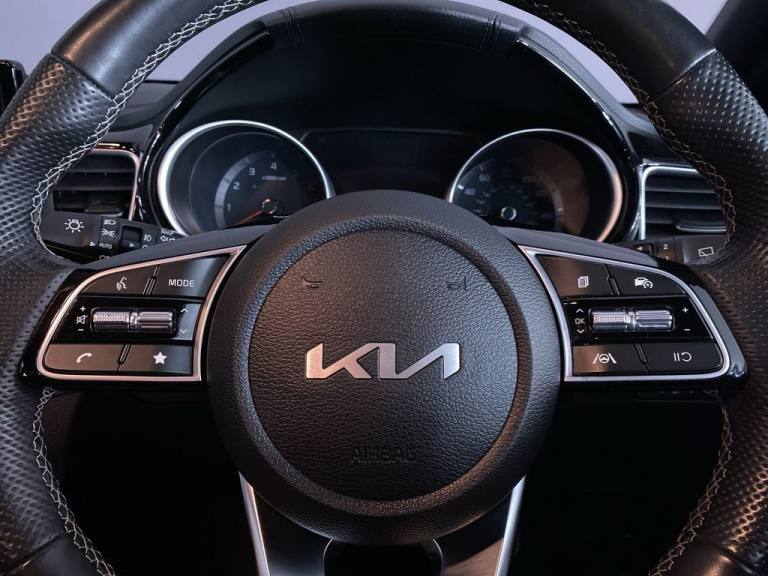 2023 73 KIA CEED 1.5 T-GDI GT-LINE HATCHBACK 5DR PETROL MANUAL EURO 6 (S/S) (158