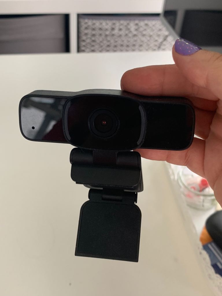Webcam with shutter