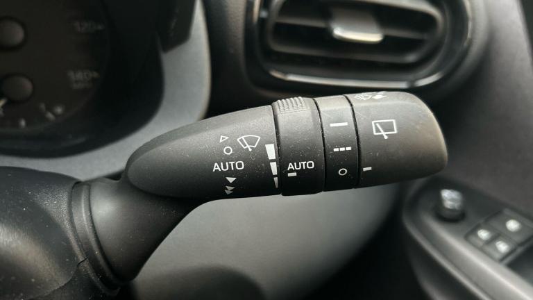 2023 Toyota Yaris 1.5 VVT-h Icon Hatchback 5dr Petrol Hybrid E-CVT Euro 6 (s/s) (116 ps) HATCHBAC...