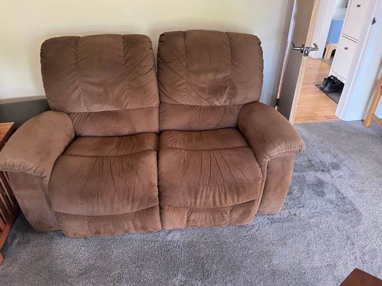 Brown Fabric Two-Seater Electric Recliner Laz-y-Boy