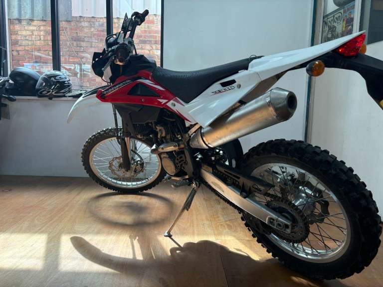 HUSQVARNA TE Red Manual Petrol 2012