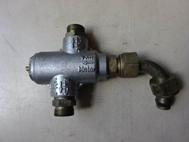 By pass valve for Porsche 911