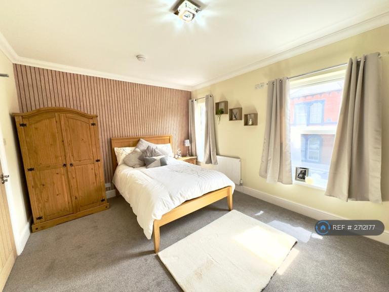 1 bedroom in Stamford Street, Ilkeston, DE7 (#2712177)