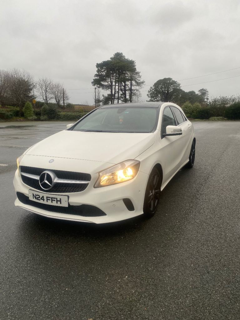 Mercedes-Benz, A CLASS, Hatchback, 2017, Manual, 1461 (cc), 5 doors