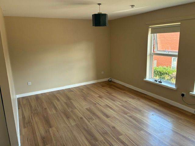 2 Bedroom first floor Apartment to Rent