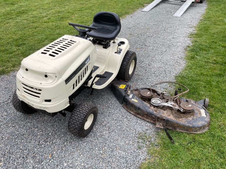 MTD ride on mower 