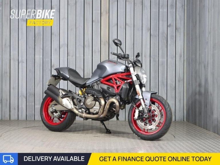 2017 66 DUCATI MONSTER 821 821 NAKED PETROL MANUAL EURO 4 (109 PS)