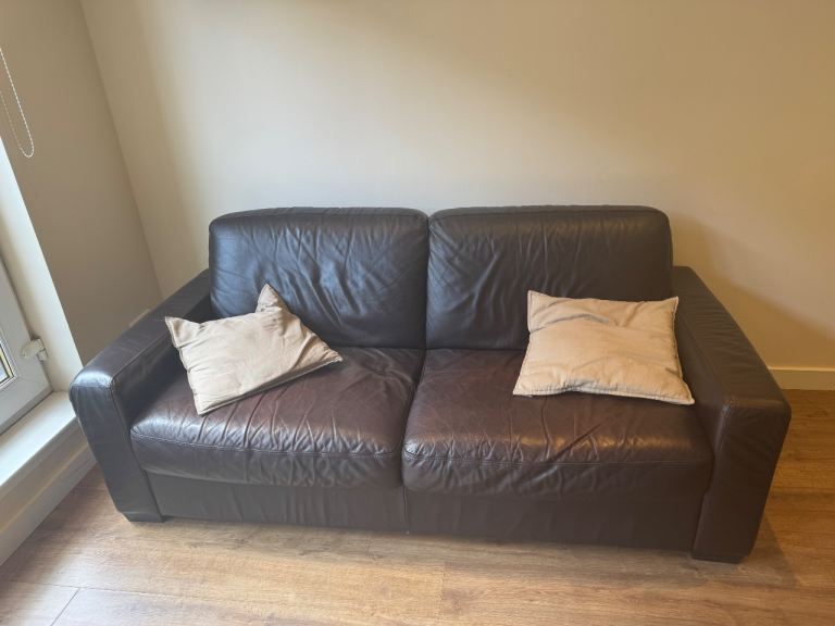 FREE ——Three seater & Two-Seater