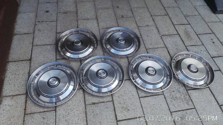 FORD GRANADA MK1 WHEEL TRIMS