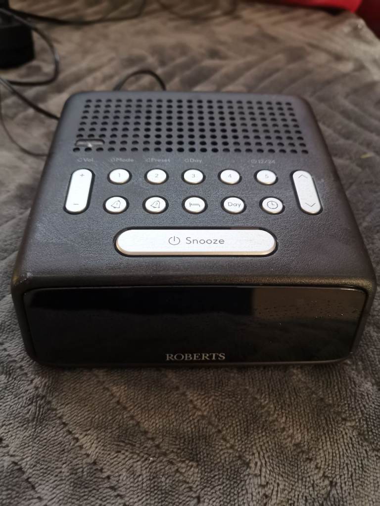 Roberts Ortus FM radio alarm clock