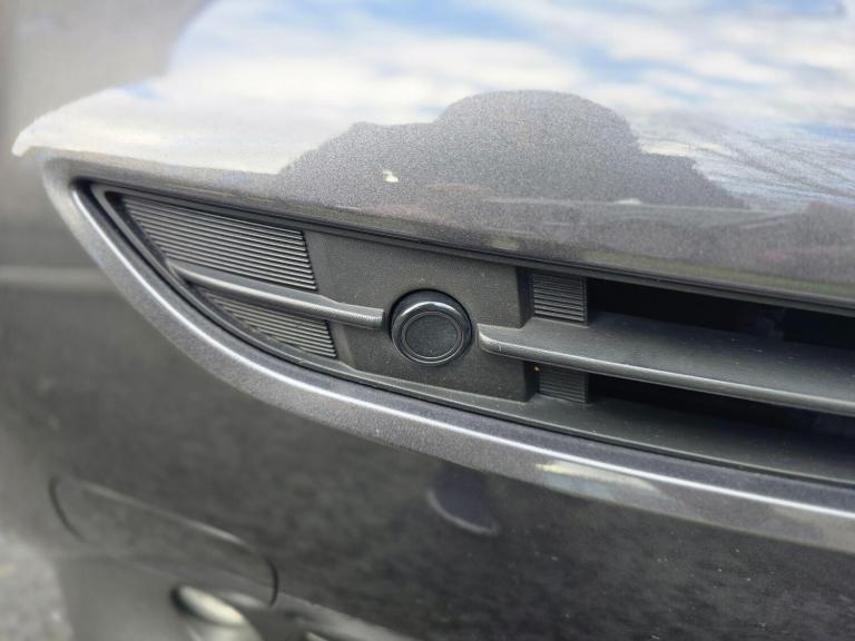  Toyota Prius 1.8 VVT-h Excel Hatchback 5dr Petrol Hybrid CVT Euro 6 (s/s) (122 ps) Petrol/Electr...