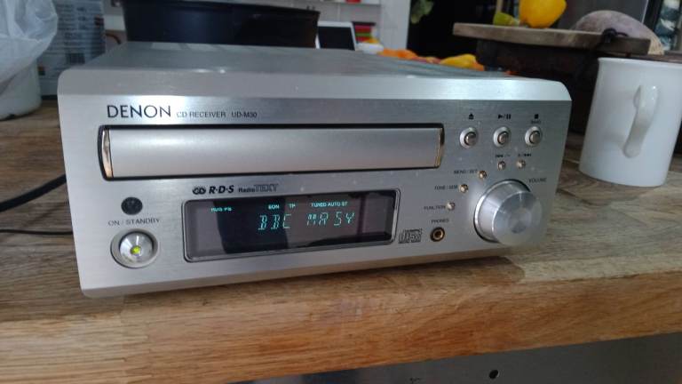 Nifty Denon UDm30 CD receiver with remote 