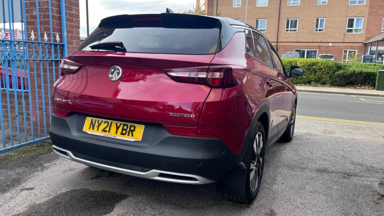 2021 Vauxhall Grandland X 1.5 Turbo D SRi Nav 5dr HATCHBACK Diesel Manual
