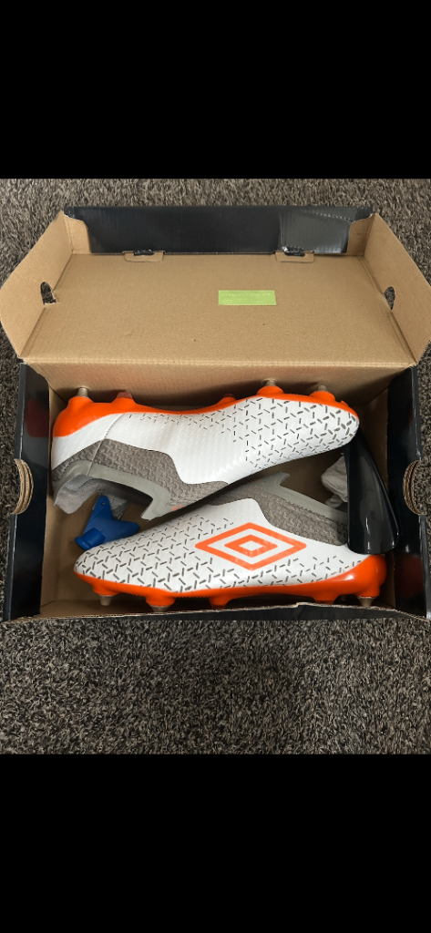 Football boots size 6.5