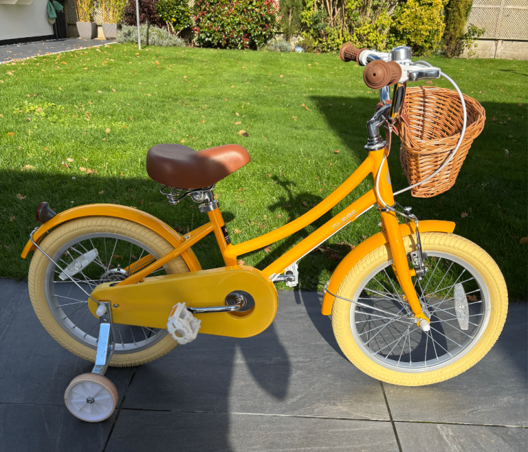 Glerc Little Molly 16inch yellow girls bike
