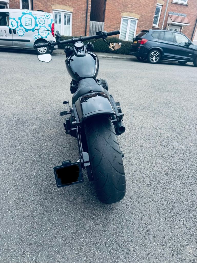 Harley-Davidson, SOFTAIL FAT BOB, 2022, 1868 (cc)