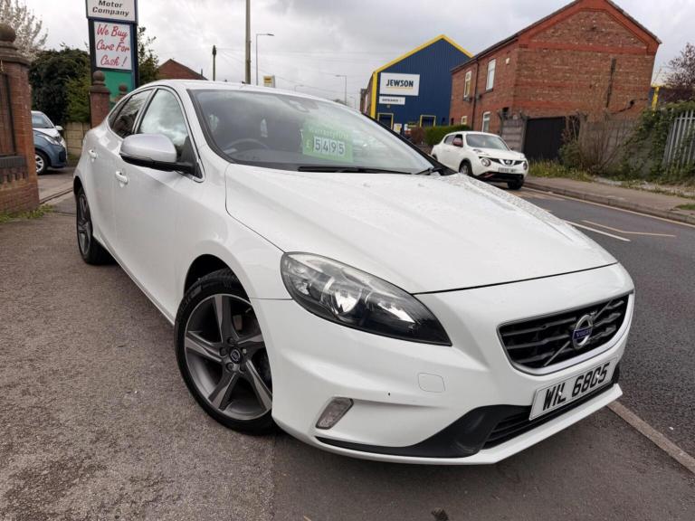 VOLVO V40 1.6 D2 R-Design Euro 5 (s/s) 5dr 2014