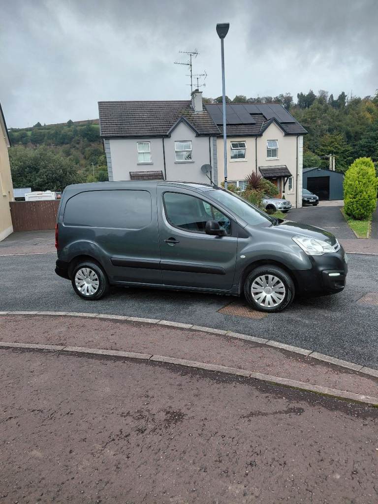 2015 citroen berlingo 1.6 hdi 3 seater full mot